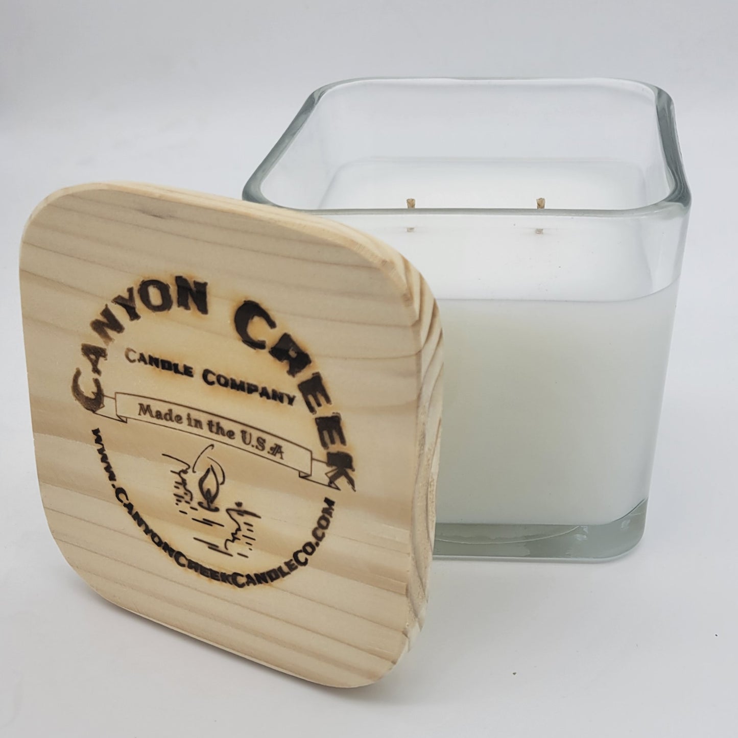Candy Cane 14oz cube jar candle