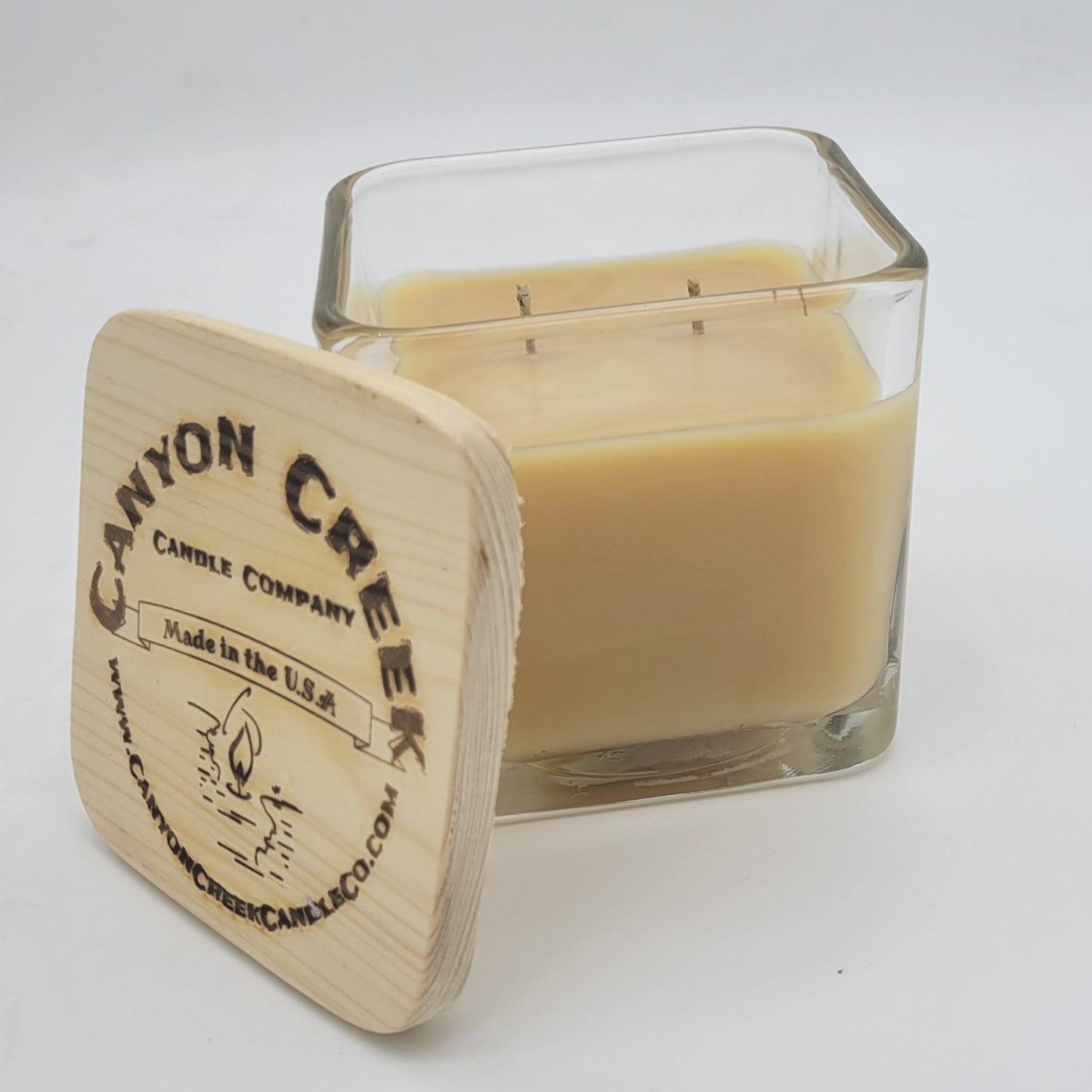 French Vanilla 9oz jar candle