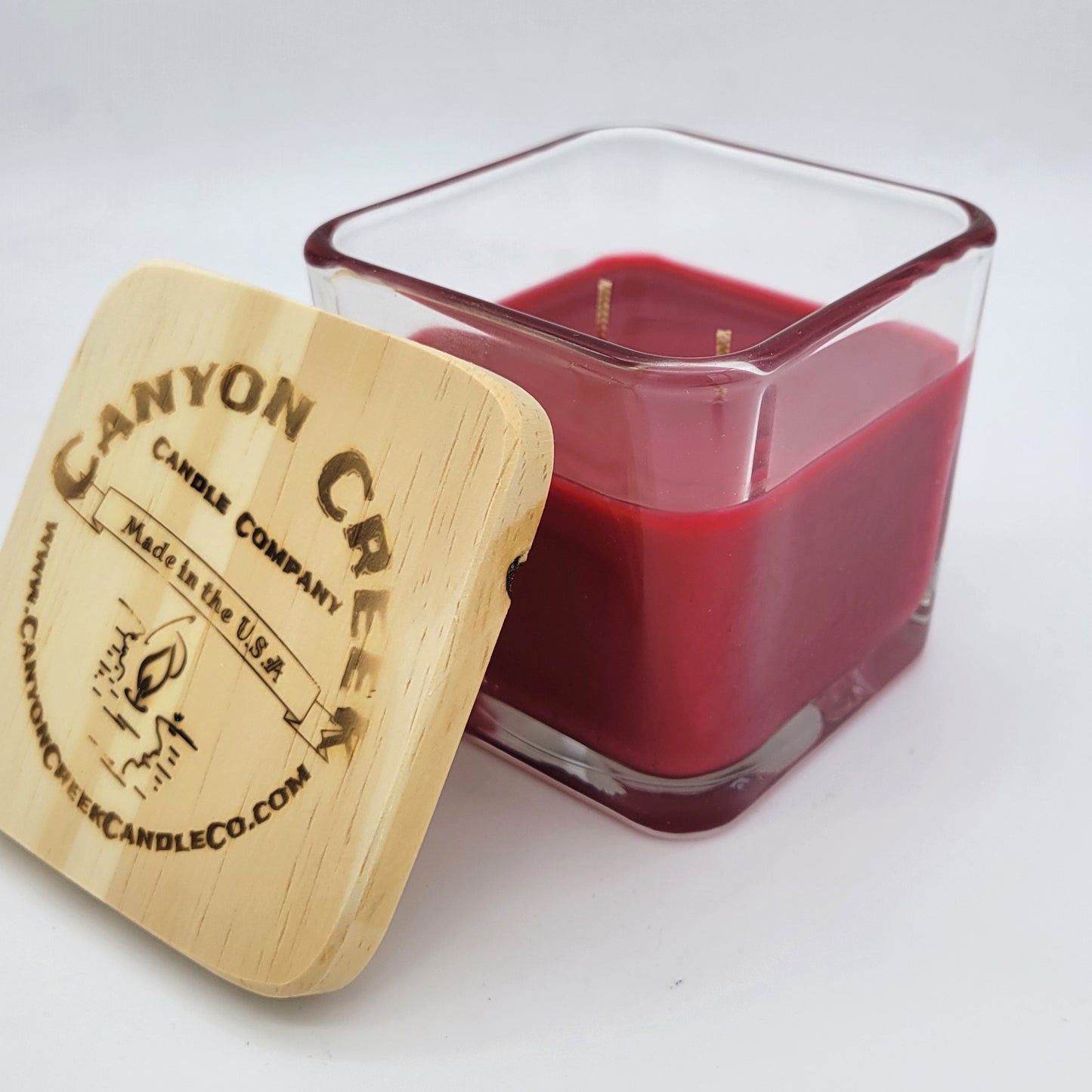 Pomegranate 9oz jar candle