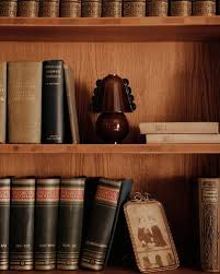 Library 8oz status jar candle