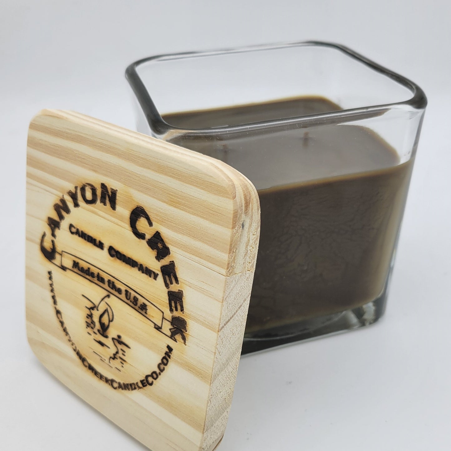 Tomato Patch 14oz cube jar candle