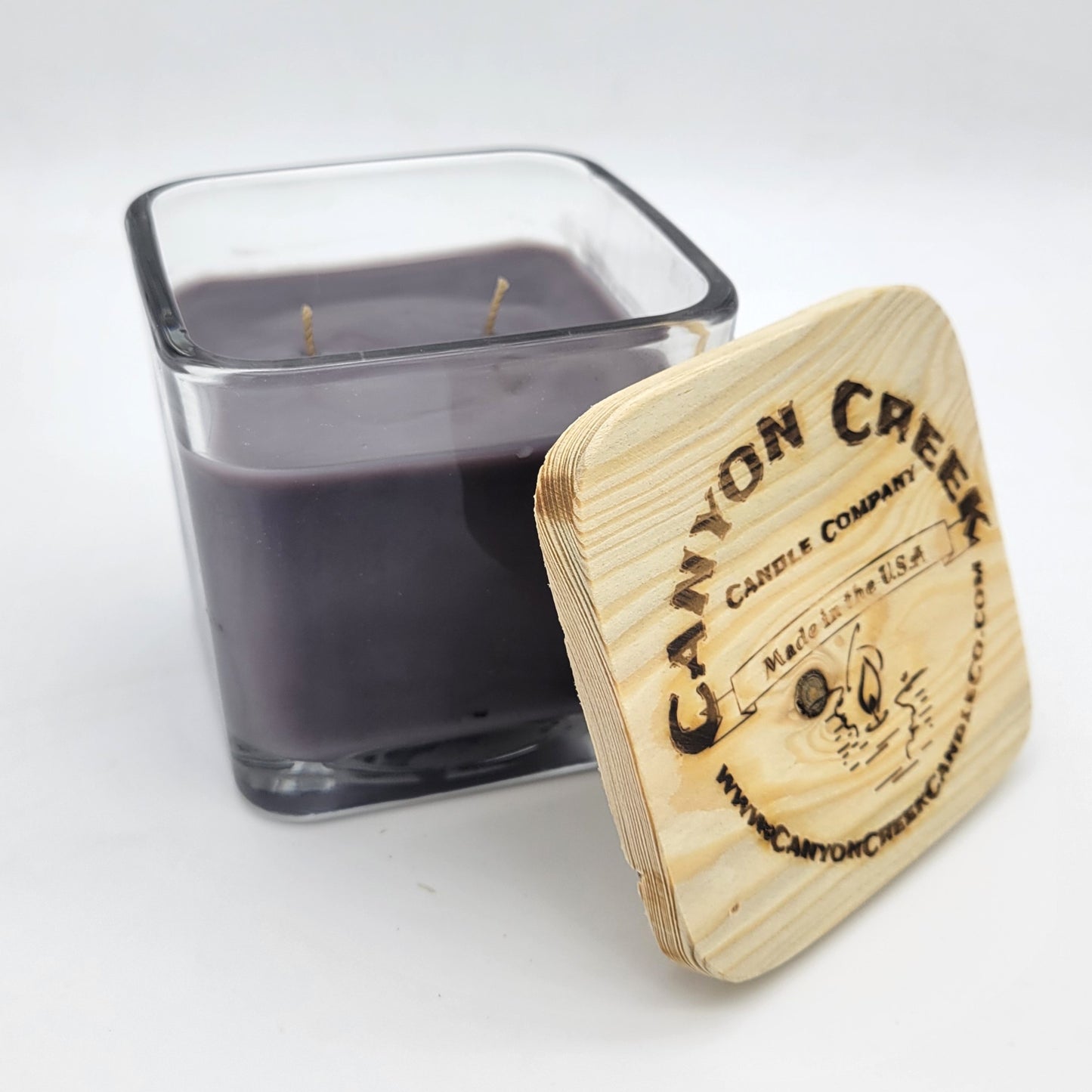 Warm Welcome 9oz jar candle
