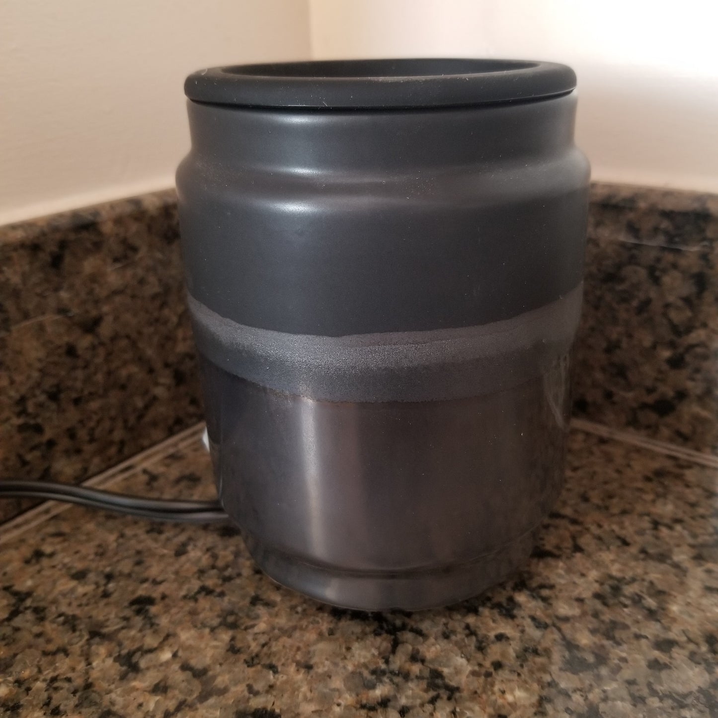 Flip Dish Wax Melt Warmer-Black Dipped