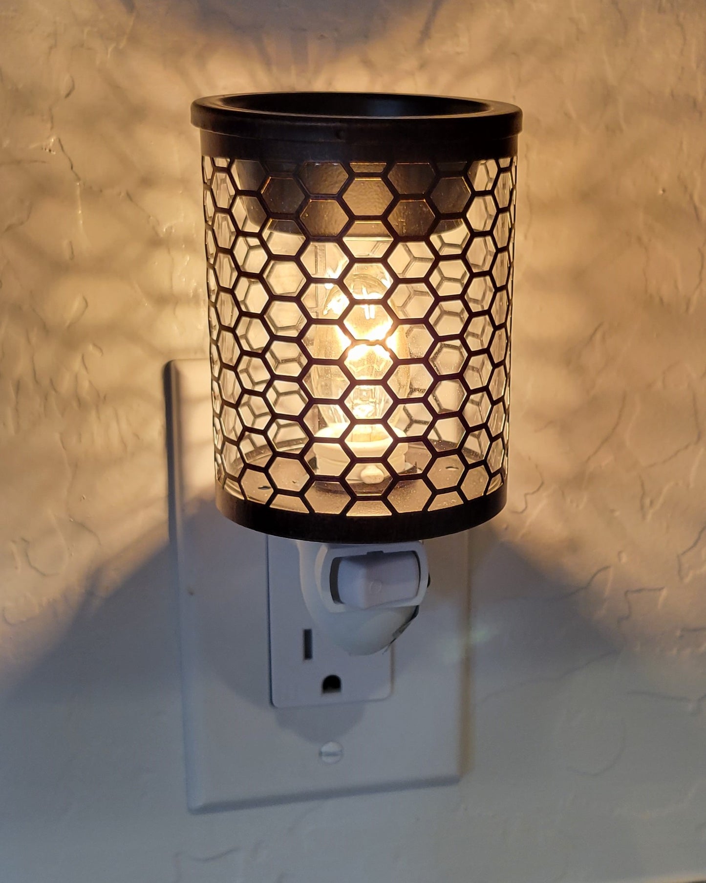 Pluggable Melt Warmer-Chicken Wire