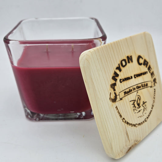 Christmas Wishes 14oz cube jar candle