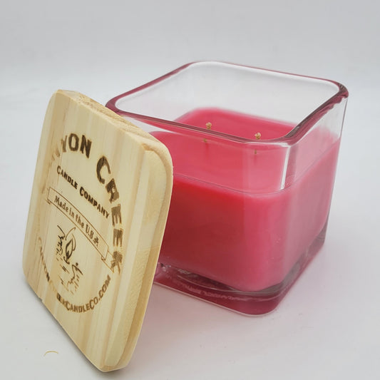 Pink Grapefruit 9oz jar candle