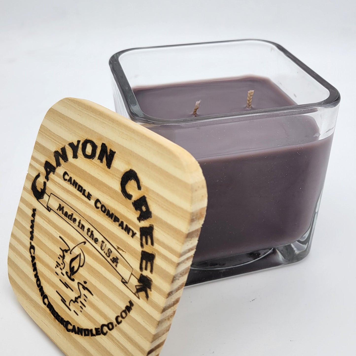 Warm Welcome candle