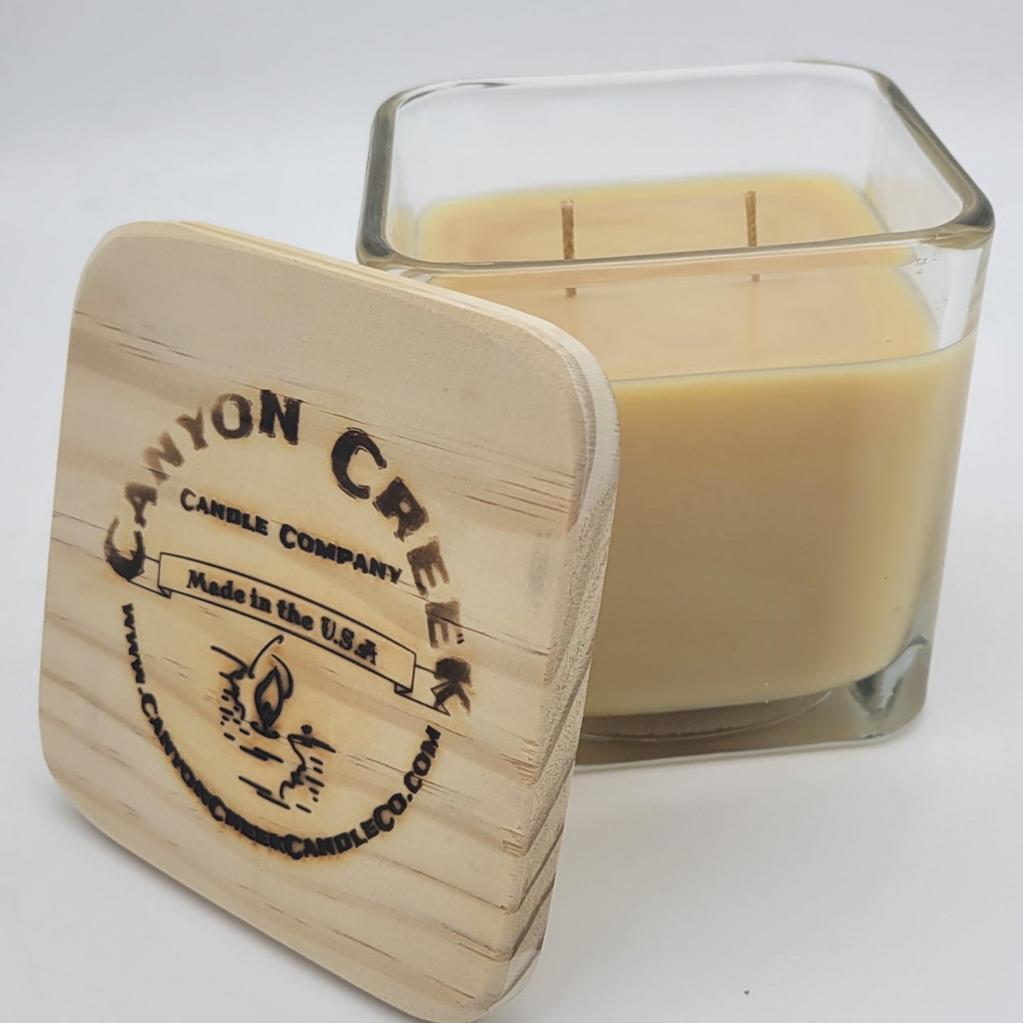 French Vanilla 14oz cube jar candle