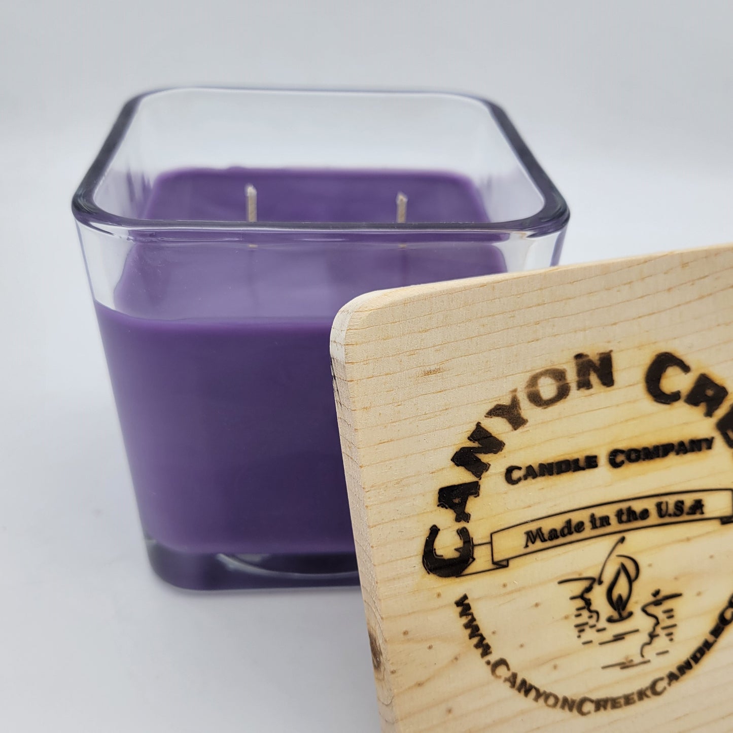 Cashmere Plum 14oz cube jar candle