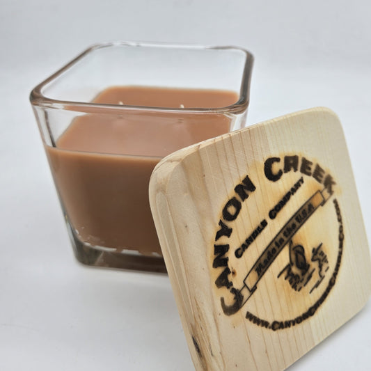 Outdoor Cafe 14oz jar candle
