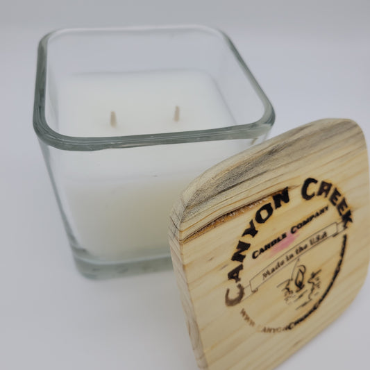 Line-Dried Linens 14oz cube jar candle